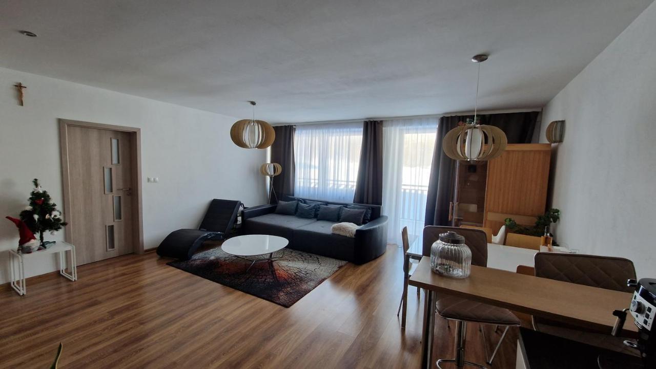 Apartment Panorama 35C - Apartman So Saunou Доновалы Экстерьер фото