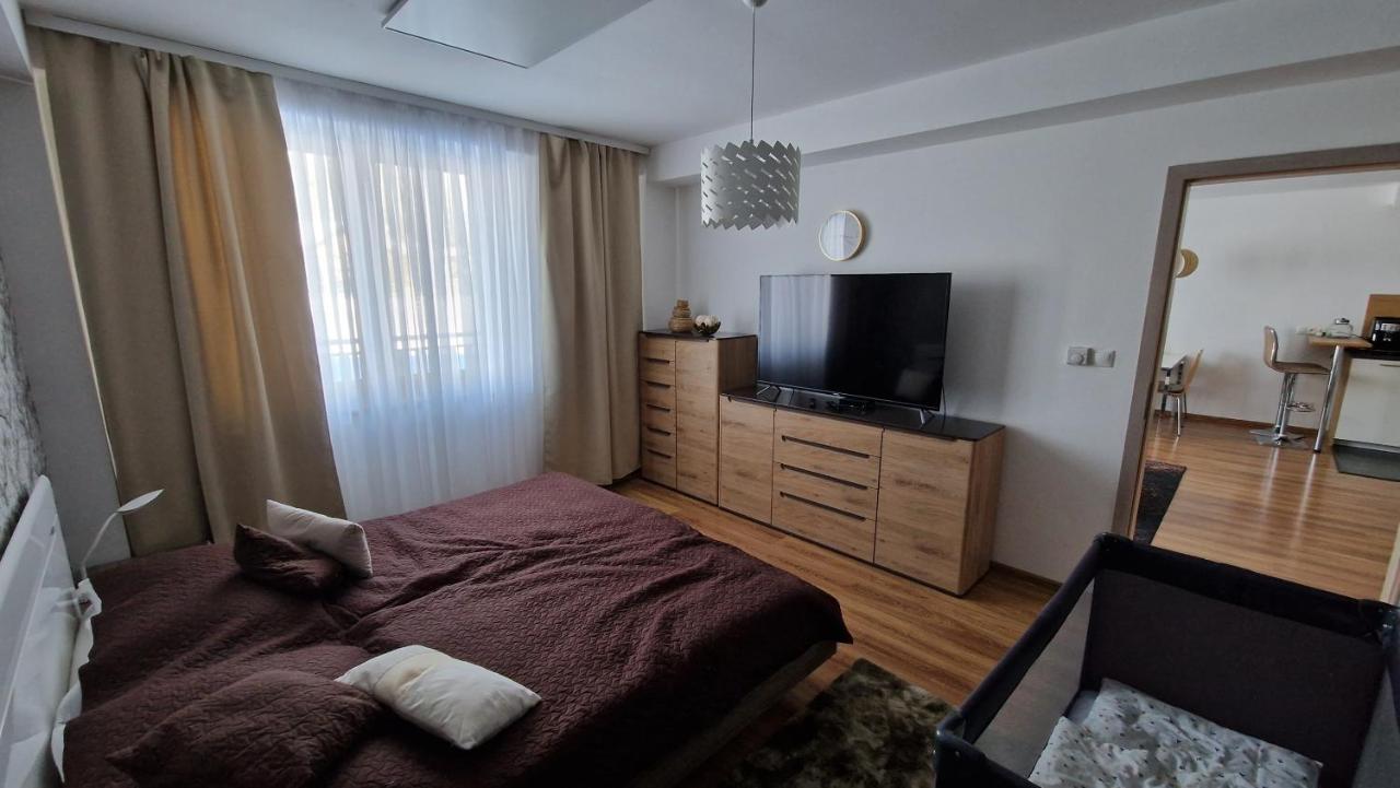 Apartment Panorama 35C - Apartman So Saunou Доновалы Экстерьер фото