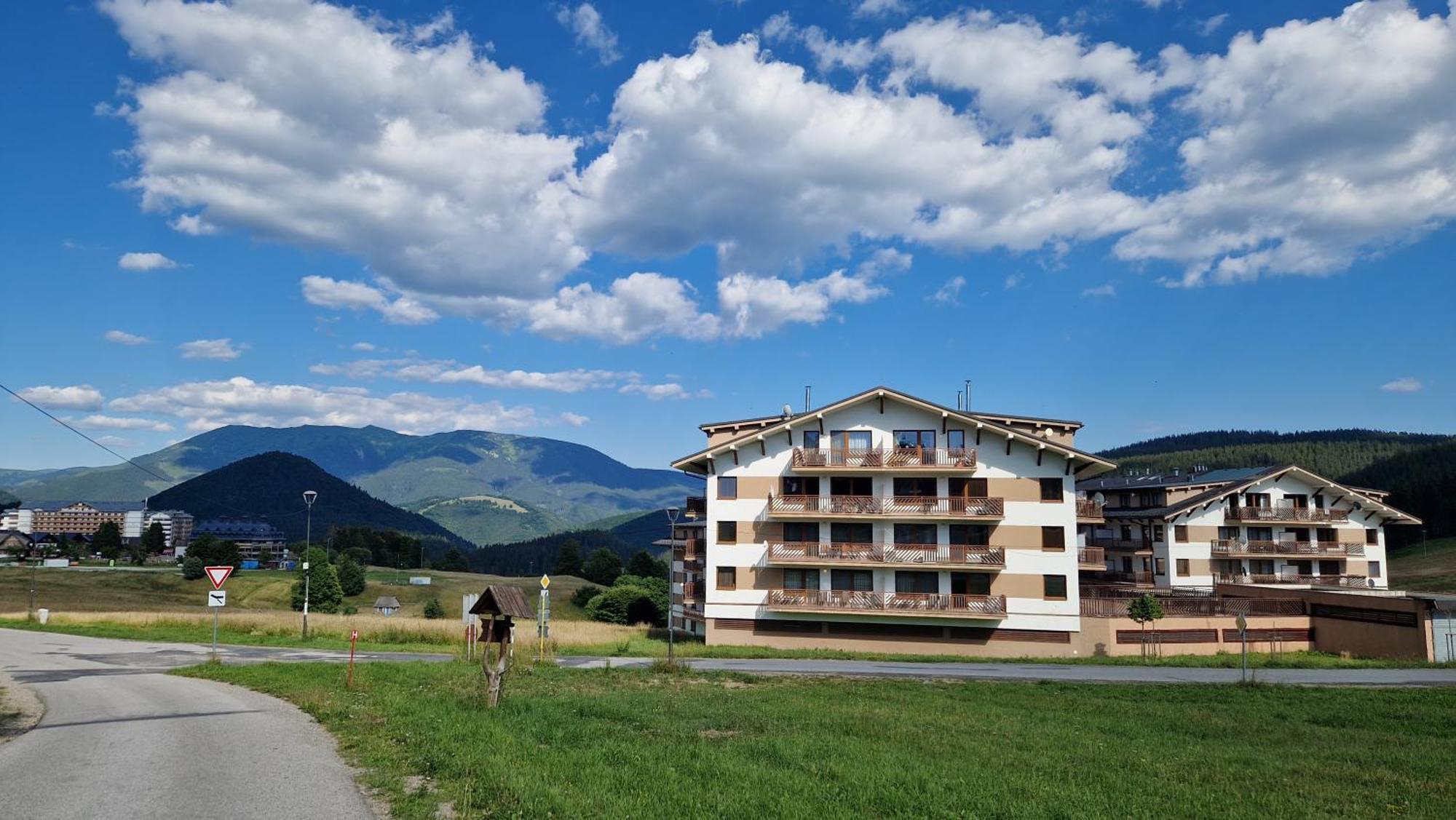 Apartment Panorama 35C - Apartman So Saunou Доновалы Экстерьер фото